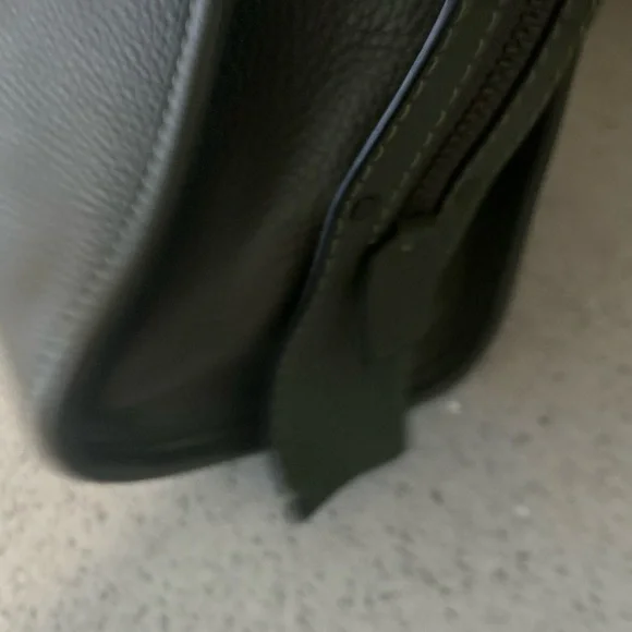 Rogue 36 With Colorblock Snakeskin Detail - Picture 10 of 16